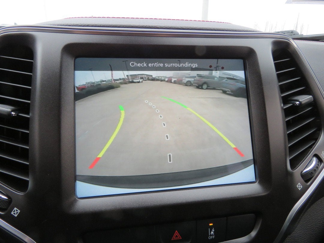 2022 Jeep Cherokee Trailhawk