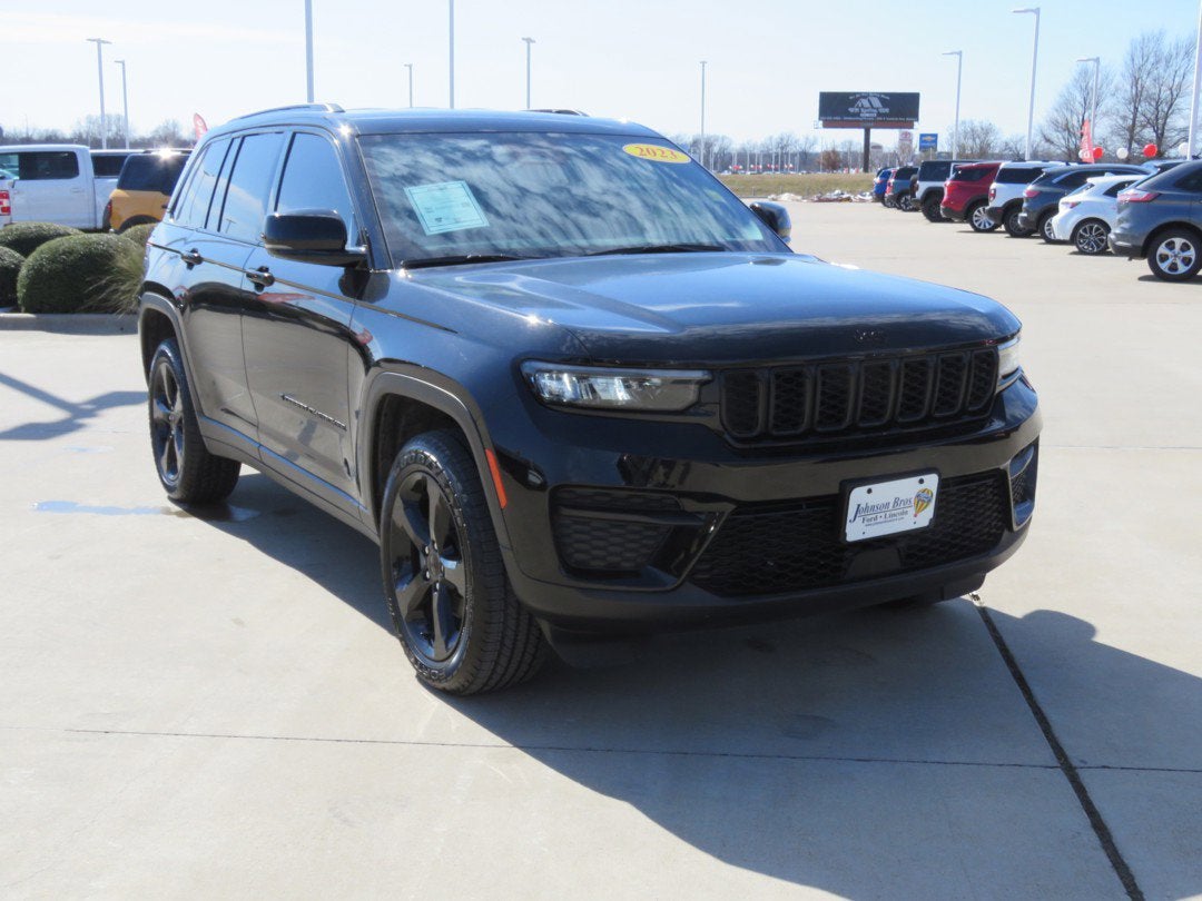 2023 Jeep Grand Cherokee Altitude