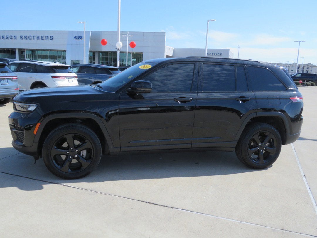 2023 Jeep Grand Cherokee Altitude