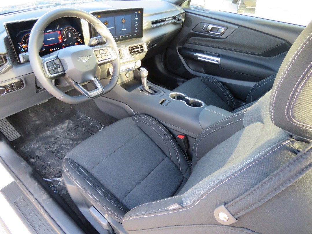 2025 Ford Mustang EcoBoost