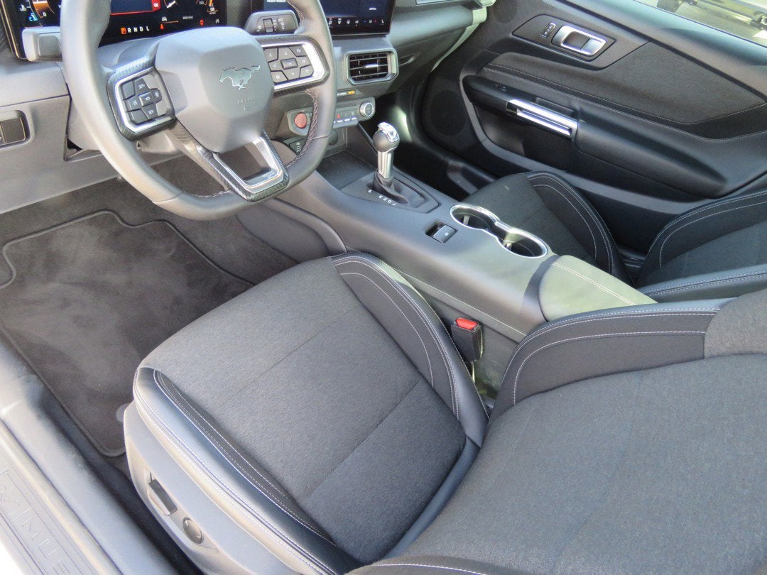 2024 Ford Mustang EcoBoost