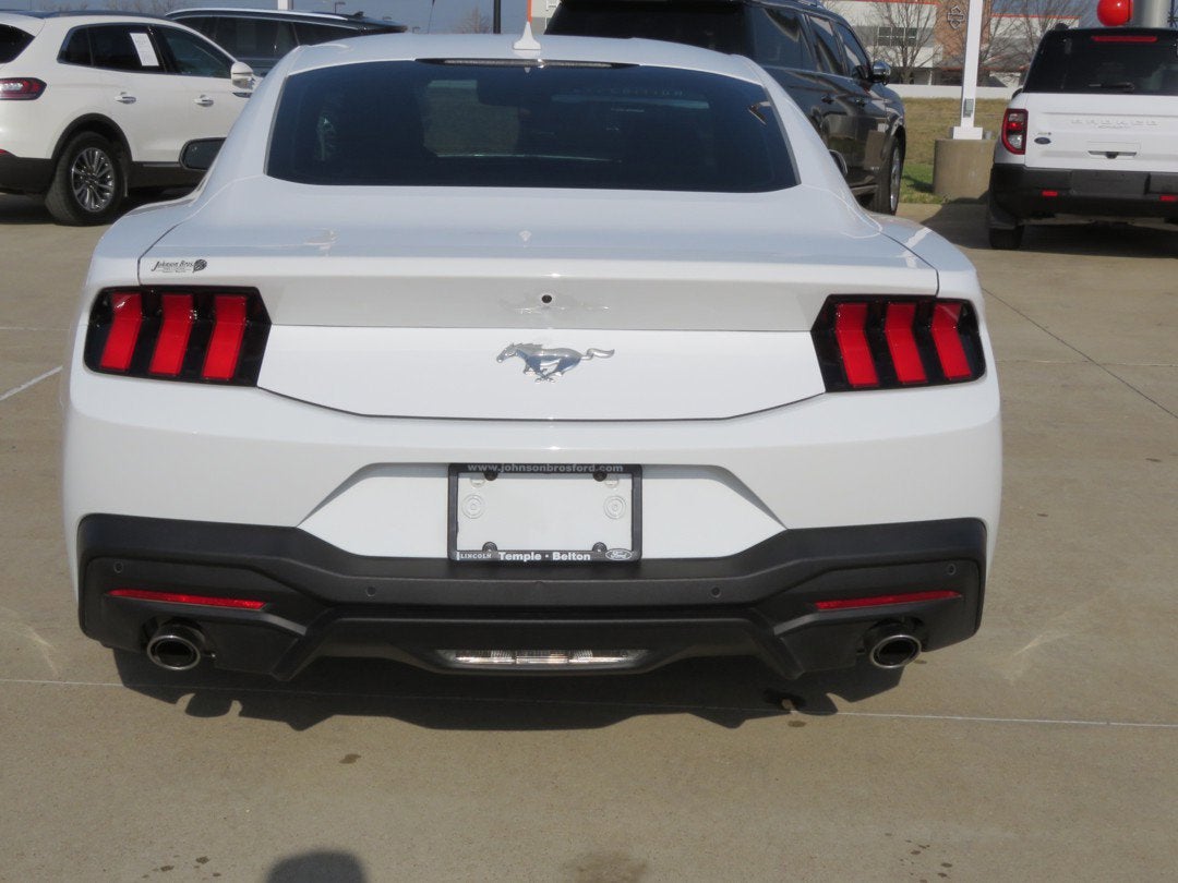 2024 Ford Mustang EcoBoost