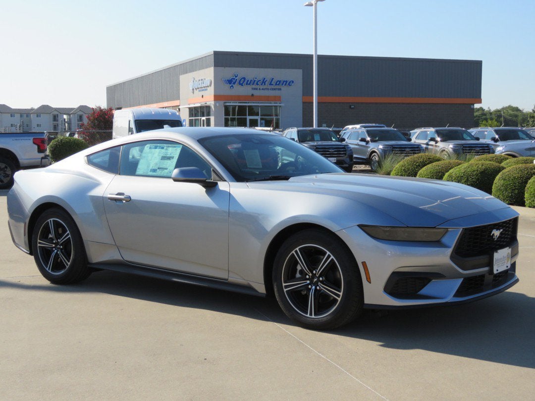 2025 Ford Mustang EcoBoost