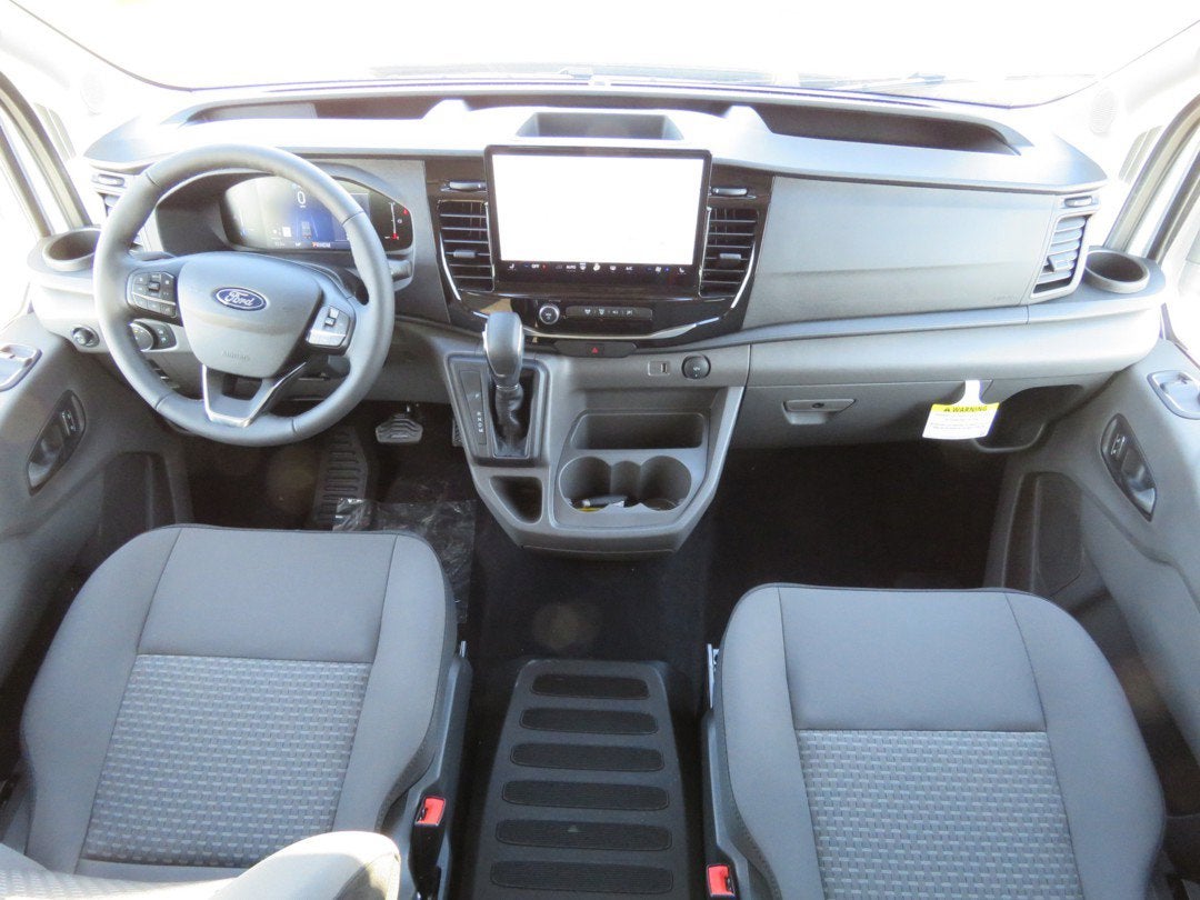 2026 Ford Transit Passenger Wagon XLT