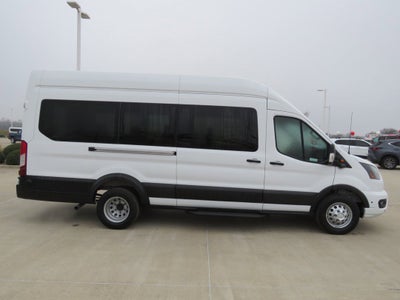 2026 Ford Transit Passenger Wagon XLT