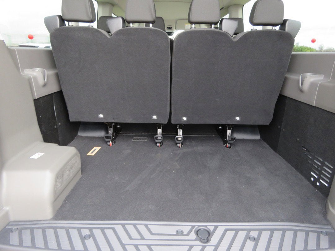 2026 Ford Transit Passenger Wagon XLT