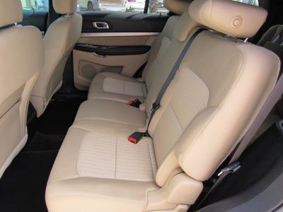 2016 Ford Explorer Base