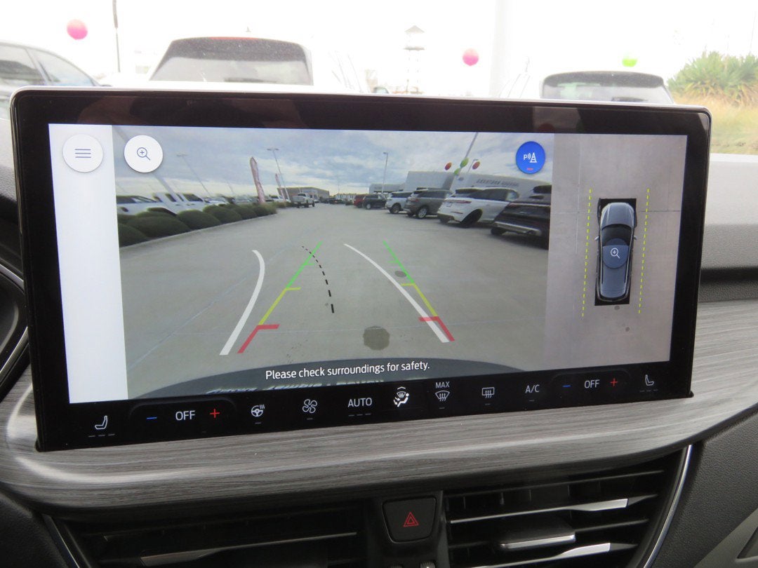 2024 Ford Escape Platinum