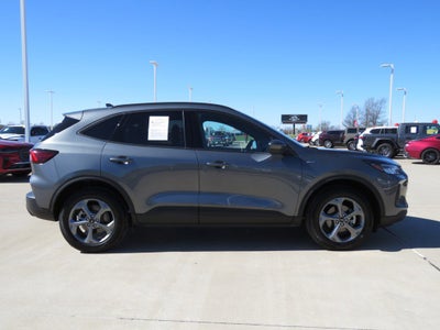 2025 Ford Escape ST-Line Select