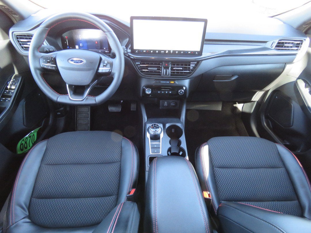 2025 Ford Escape ST-Line Select