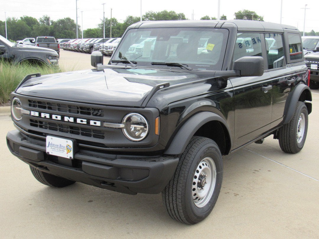 2026 Ford Bronco Base