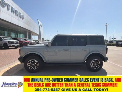 2024 Ford Bronco Outer Banks