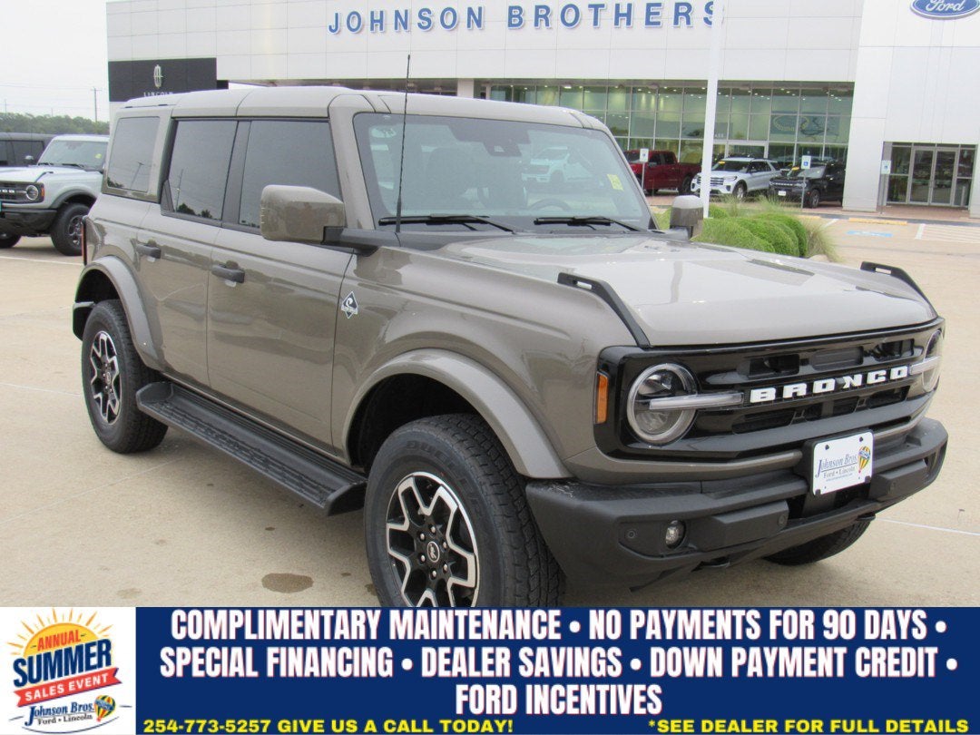 2026 Ford Bronco Outer Banks