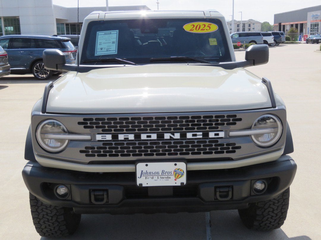 2025 Ford Bronco Badlands