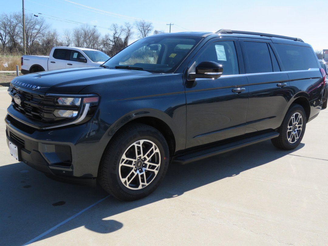 2026 Ford Expedition Max Active