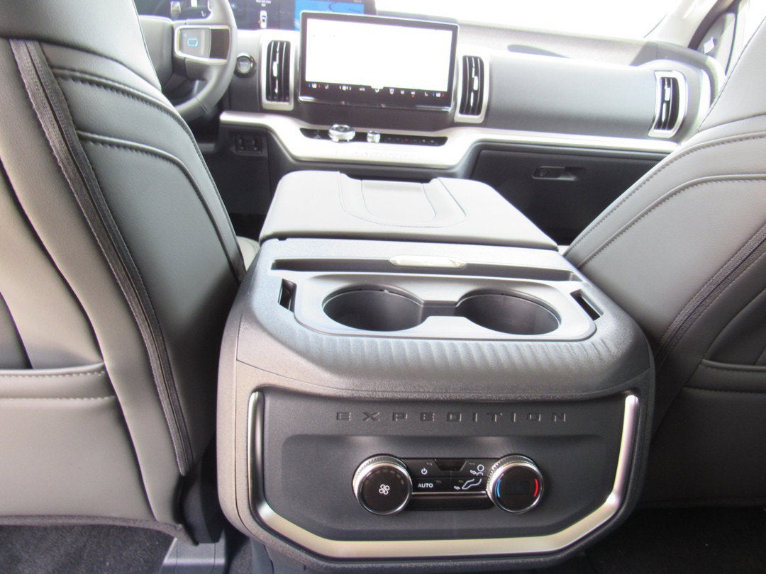 2027 Ford Expedition Max Active