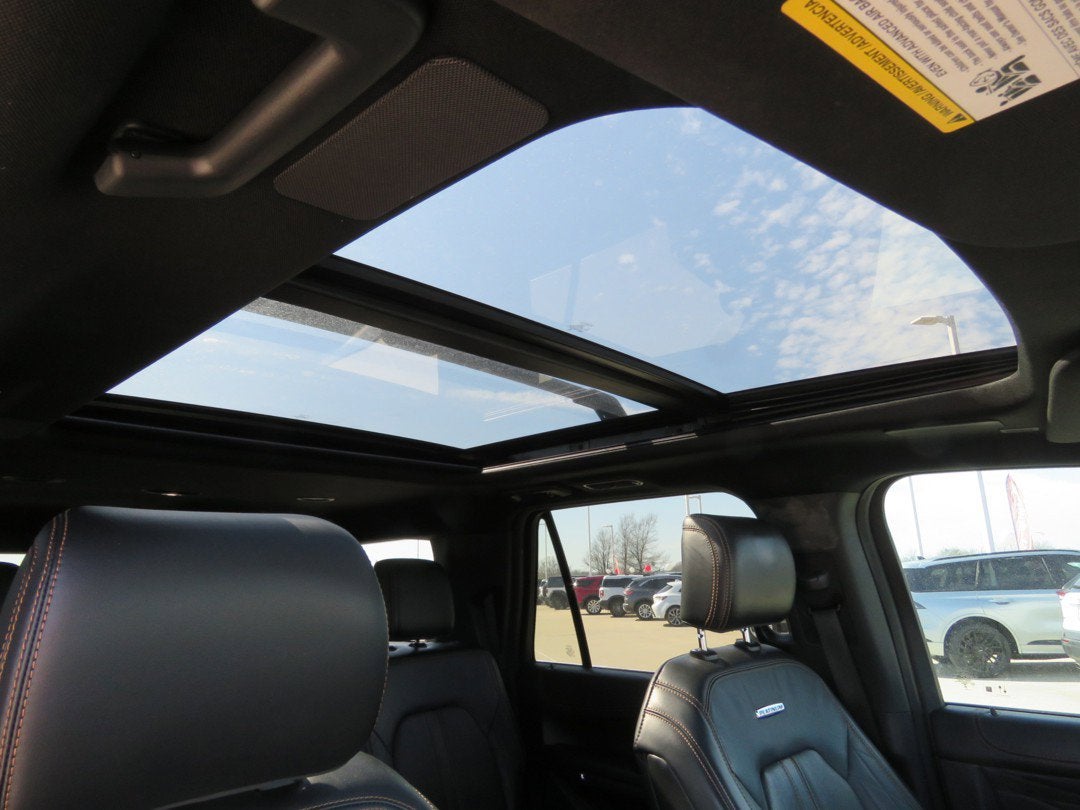 2023 Ford Expedition Max Platinum