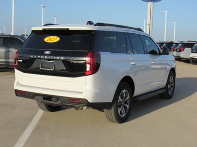 2027 Ford Expedition Active
