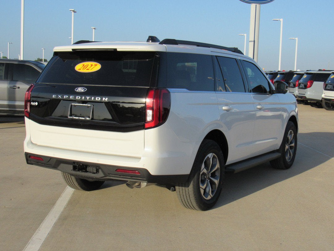 2027 Ford Expedition Active