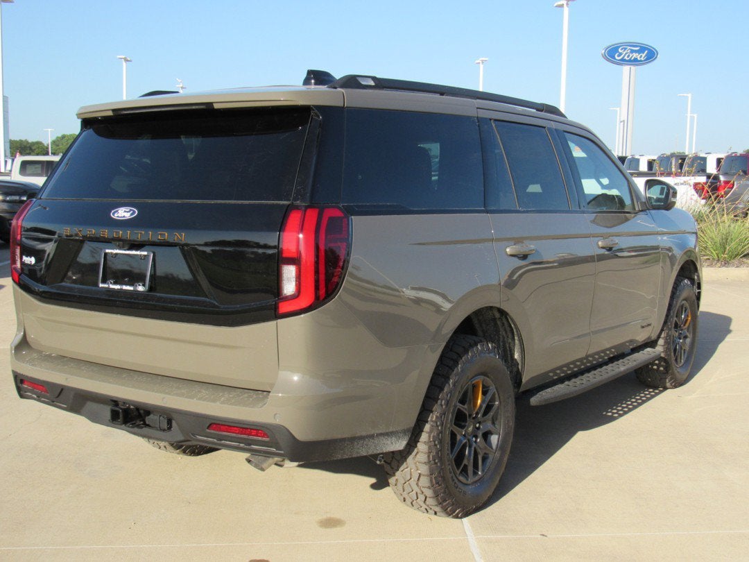 2027 Ford Expedition Tremor