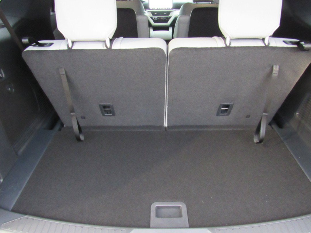 2027 Ford Explorer Active w/200A Pkg