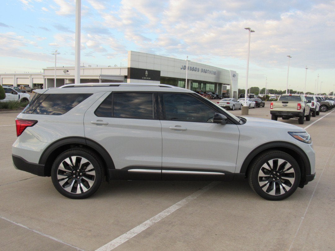 2027 Ford Explorer Platinum