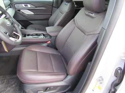 2027 Ford Explorer Platinum