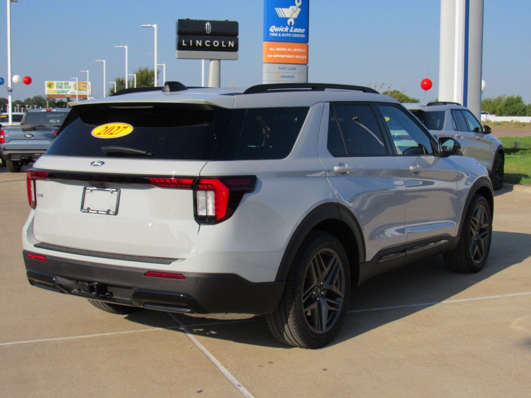 2027 Ford Explorer ST-Line