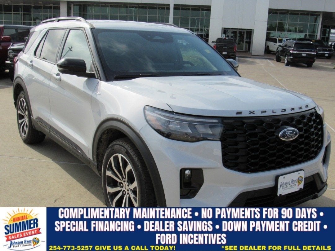 2026 Ford Explorer ST-Line