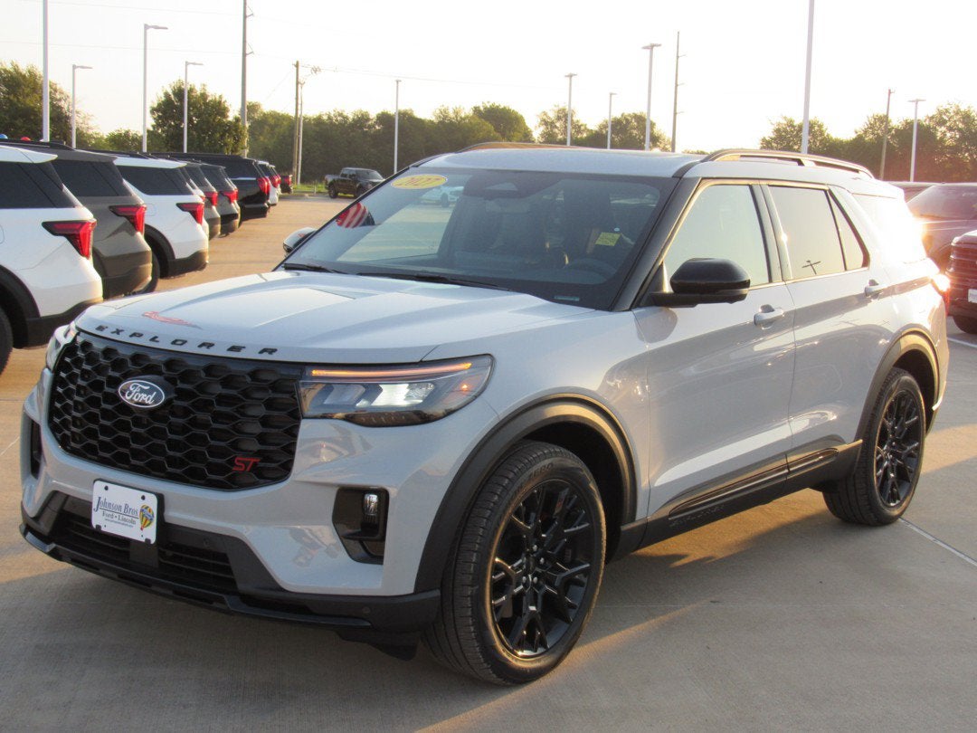 2027 Ford Explorer ST