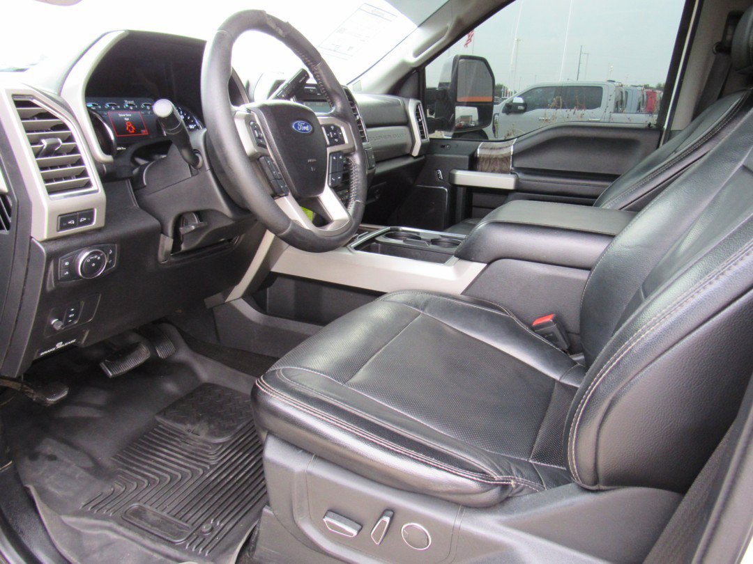 2017 Ford Super Duty F-250 SRW Lariat