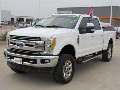 2017 Ford Super Duty F-250 SRW Lariat