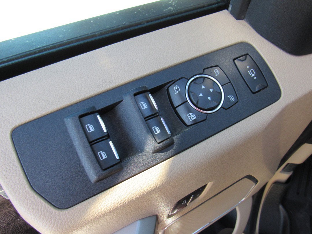 2017 Ford Super Duty F-250 SRW Lariat