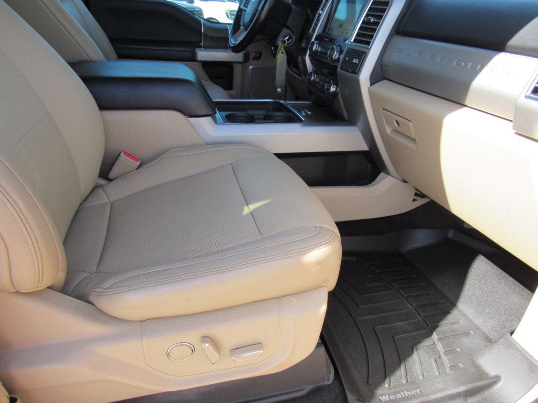 2017 Ford Super Duty F-250 SRW Lariat