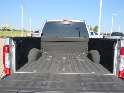 2017 Ford Super Duty F-250 SRW Lariat