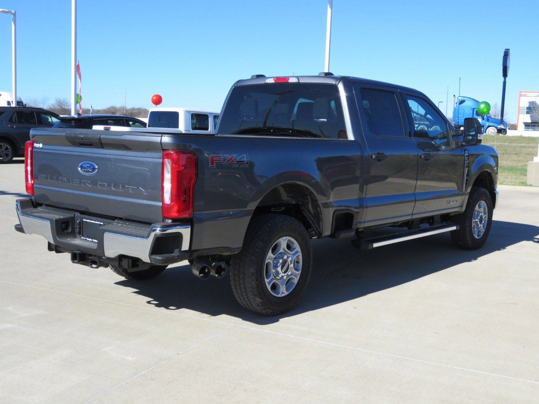 2026 Ford Super Duty F-250 SRW XLT
