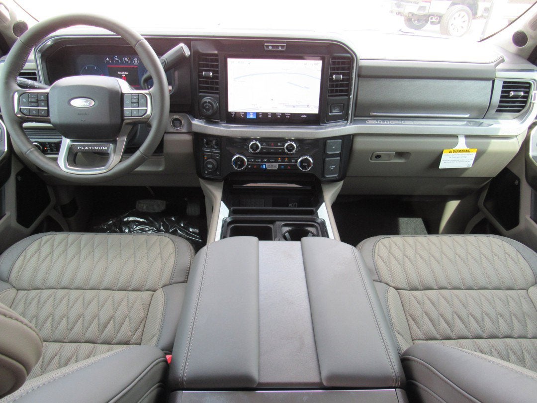 2027 Ford Super Duty F-250 SRW Platinum