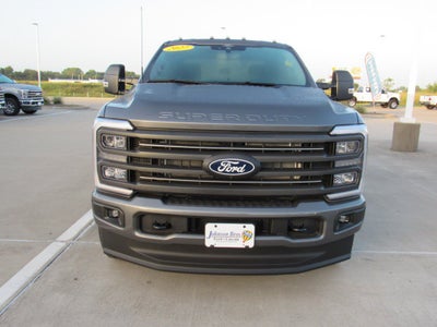 2027 Ford Super Duty F-250 SRW XLT