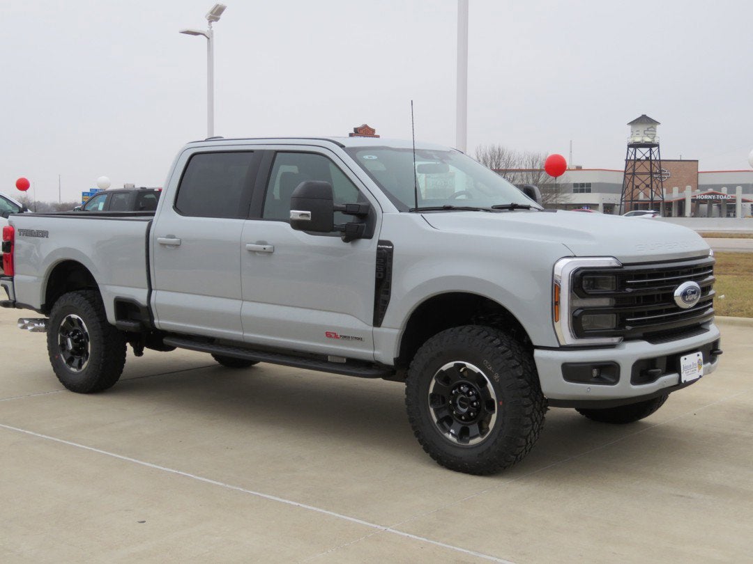 2026 Ford Super Duty F-250 SRW Platinum
