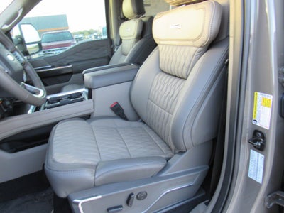 2027 Ford Super Duty F-250 SRW Platinum