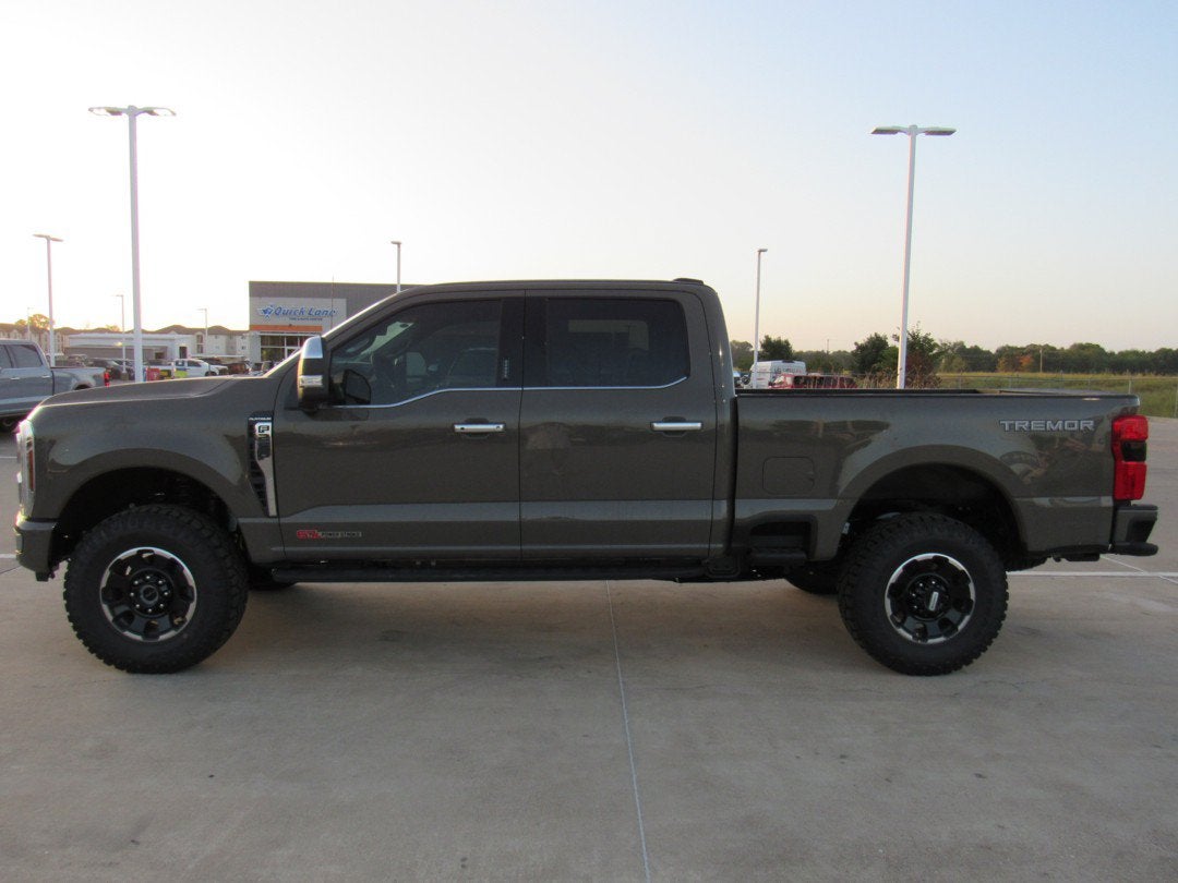 2027 Ford Super Duty F-250 SRW Platinum