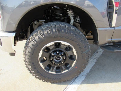 2027 Ford Super Duty F-250 SRW LARIAT