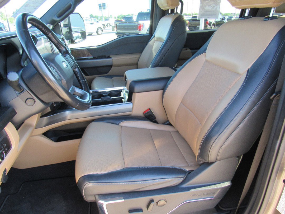 2023 Ford Super Duty F-250 SRW LARIAT