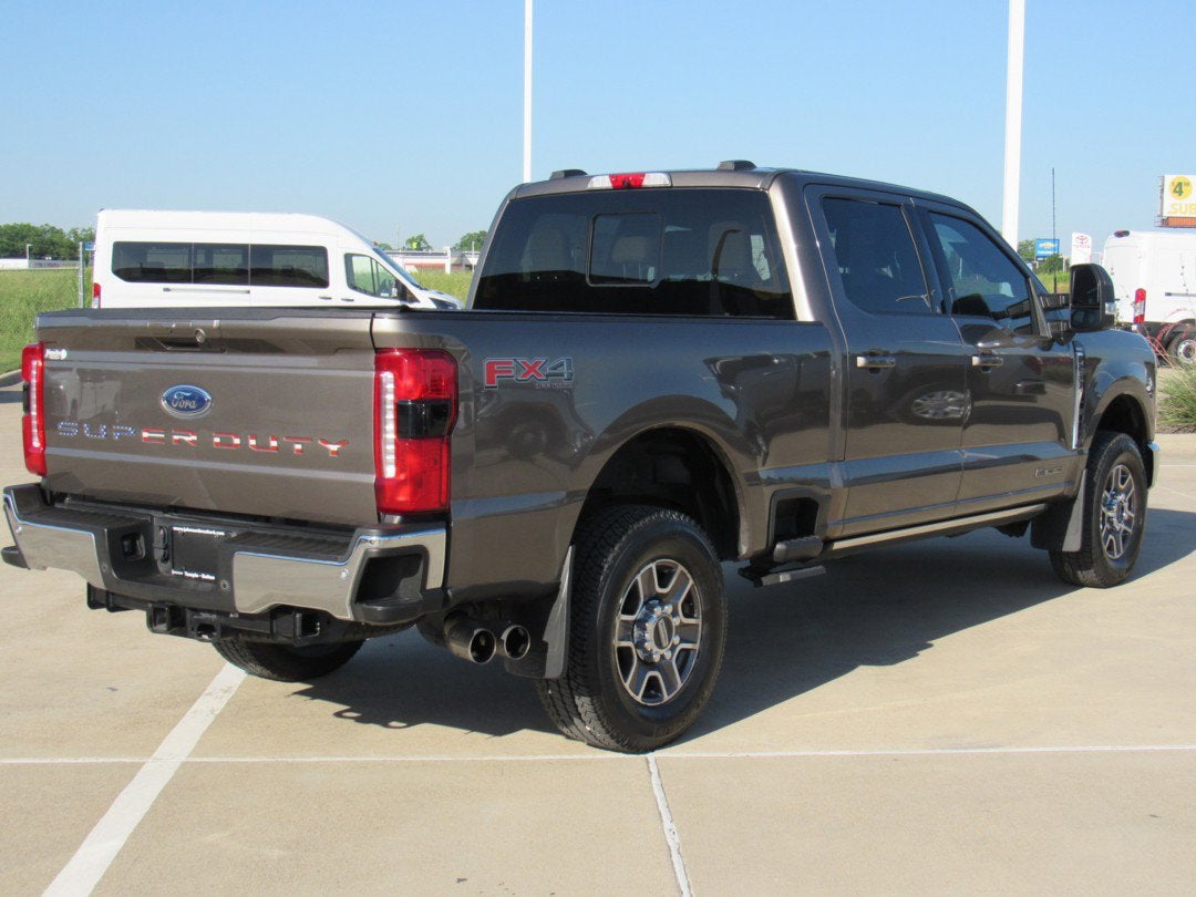 2023 Ford Super Duty F-250 SRW LARIAT