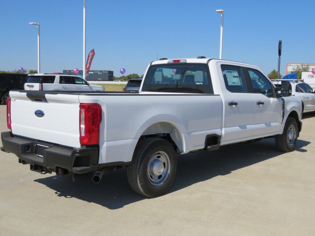 2026 Ford Super Duty F-350 SRW XL