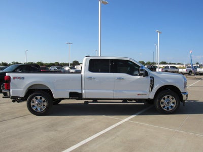 2026 Ford Super Duty F-350 SRW LARIAT