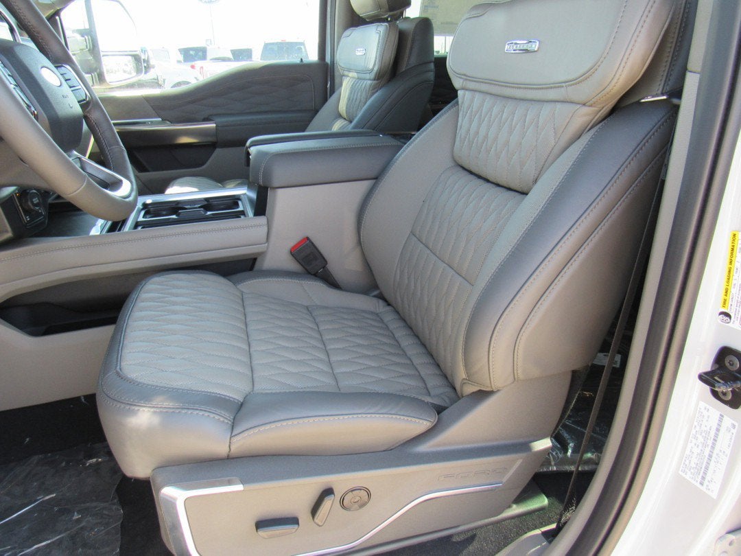 2026 Ford Super Duty F-350 SRW Platinum
