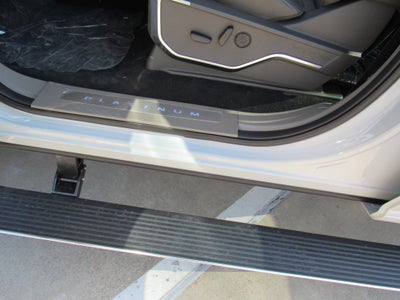 2026 Ford Super Duty F-350 SRW Platinum