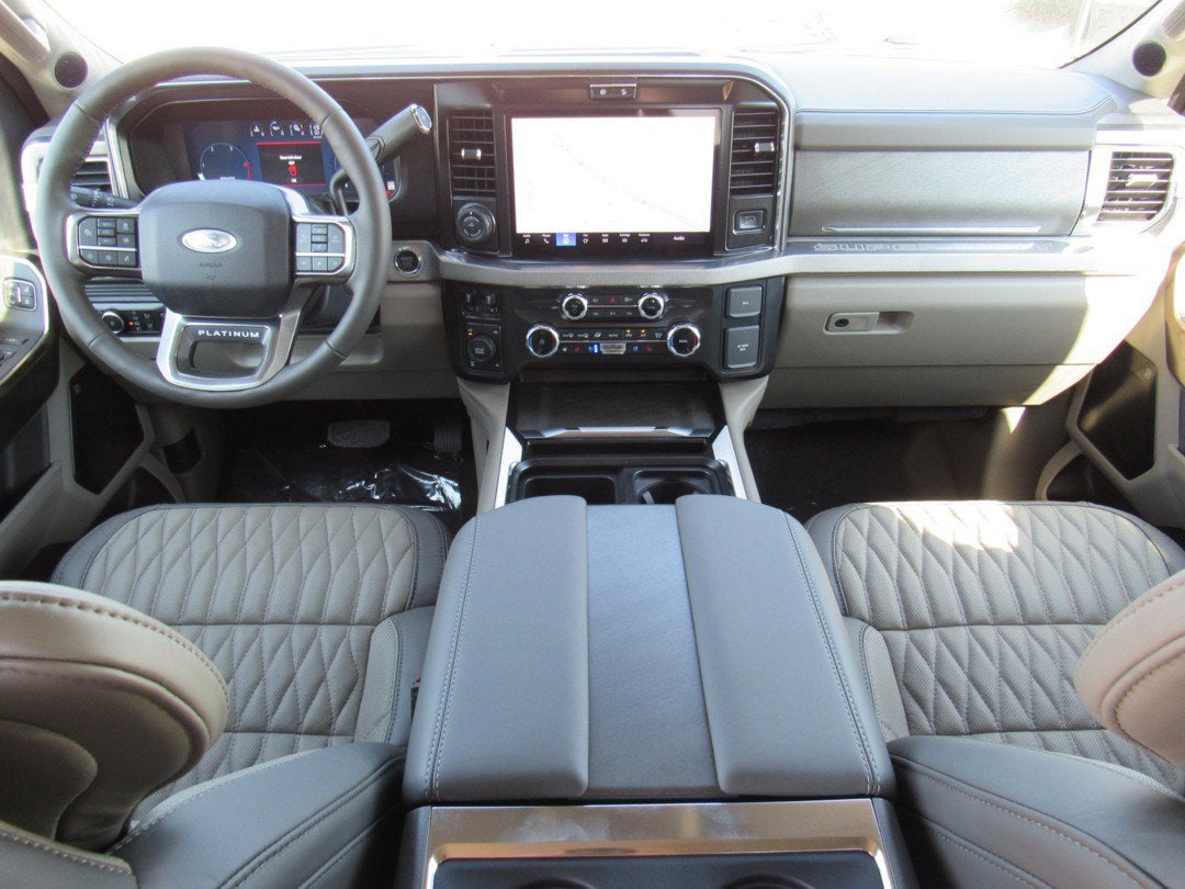 2026 Ford Super Duty F-350 SRW Platinum