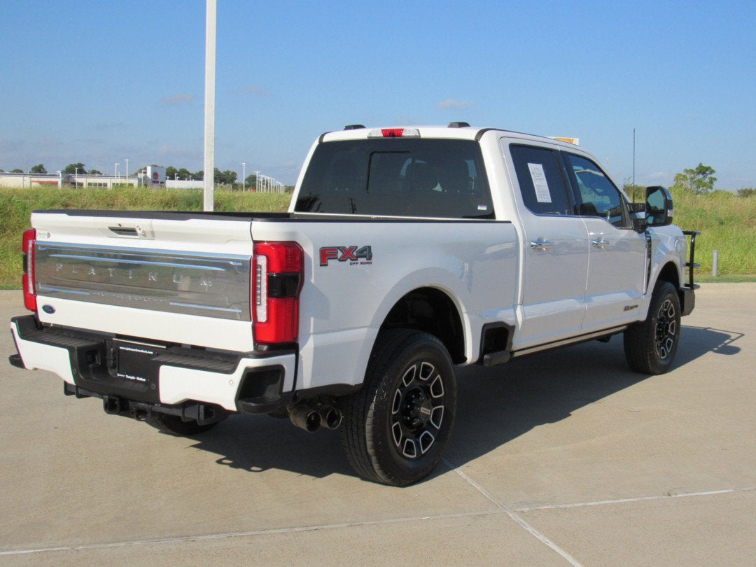 2024 Ford Super Duty F-350 SRW Platinum